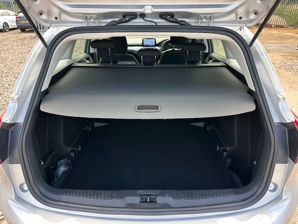 Used Ford Focus 2021 for sale - 75135490: Photo 18
