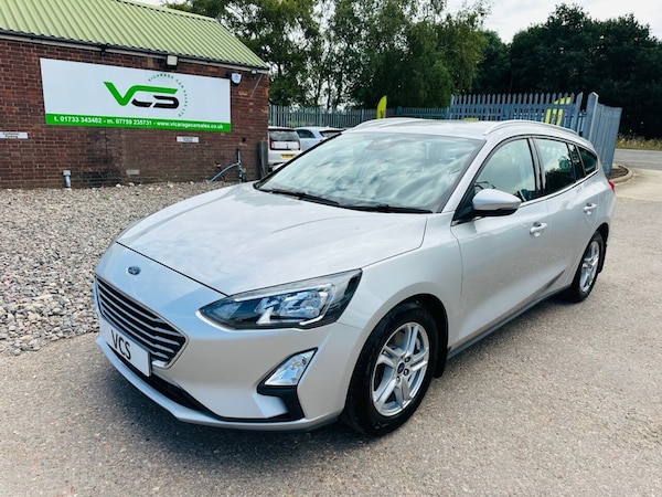 Used Ford Focus 2021 for sale - 75135490: Photo 1
