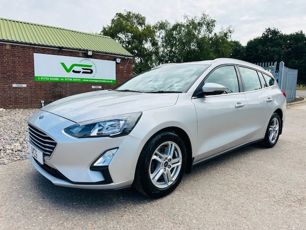 Used Ford Focus 2021 for sale - 75135490: Photo 2