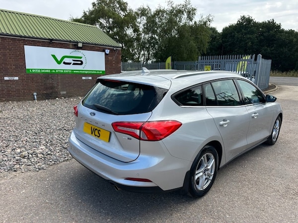 Used Ford Focus 2021 for sale - 75135490: Photo 9