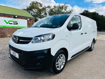 Vauxhall - Vivaro