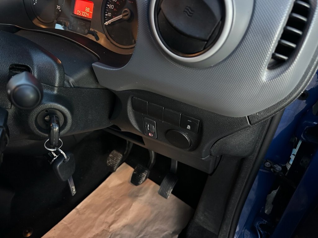 Used Citroen Berlingo 2015 for sale - 76934863: Photo 37