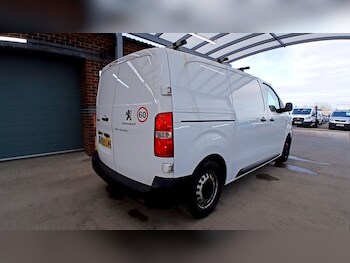 Used Peugeot Expert 2019 for sale - 77879577: Photo