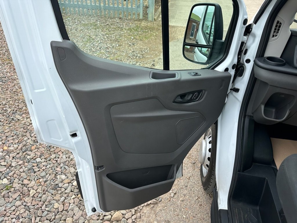 Used Ford Transit 2022 for sale - 78030132: Photo 35