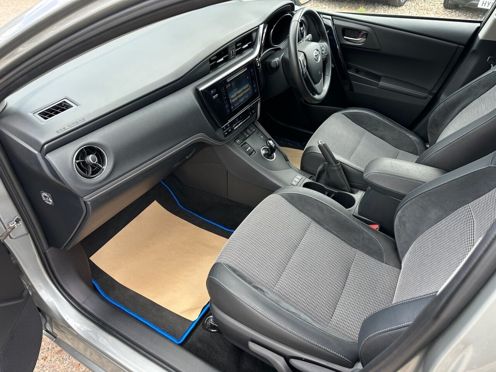 Vehicle 35