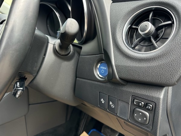 Used Toyota Auris 2017 for sale - 75488098: Photo 46