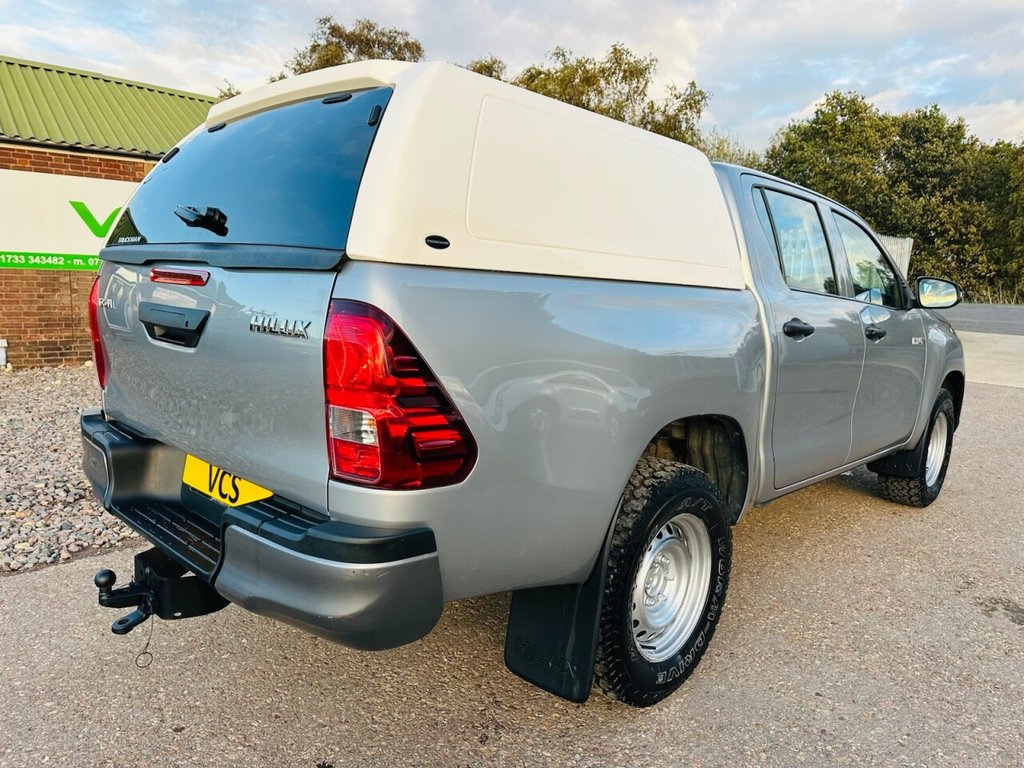 Used Toyota Hilux 2019 for sale - 76333448: Photo 16