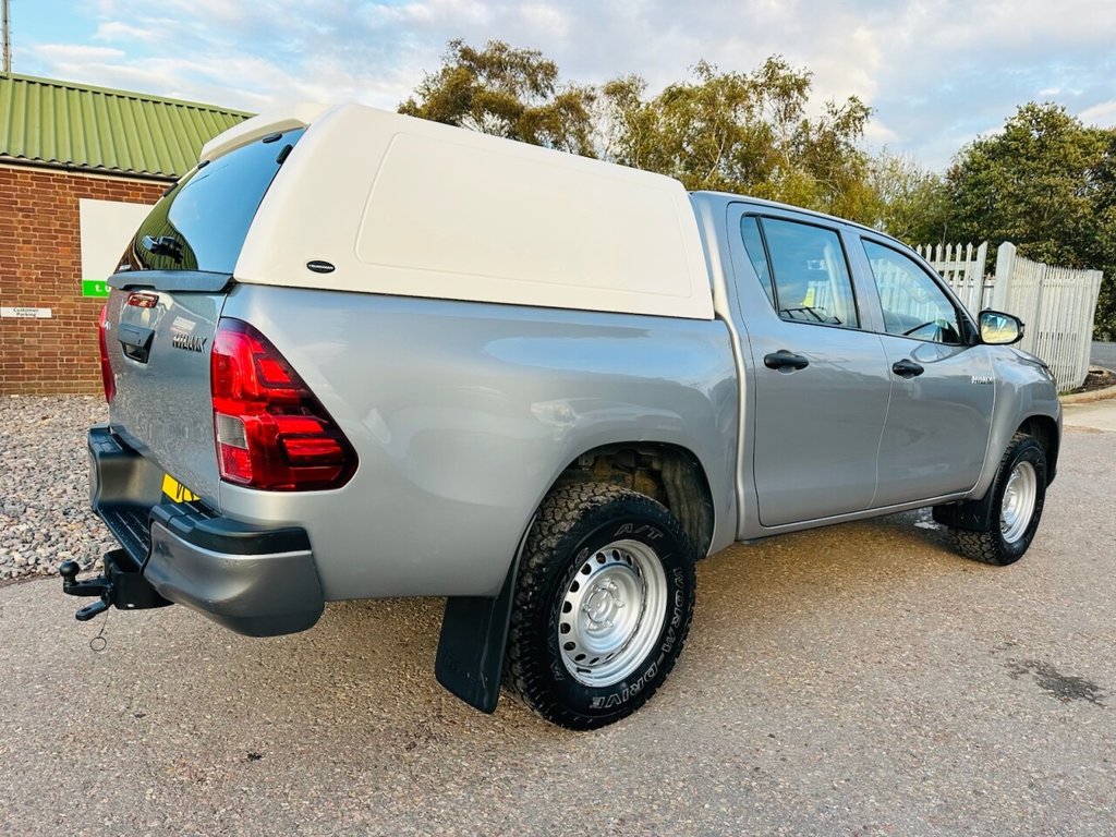 Used Toyota Hilux 2019 for sale - 76333448: Photo 17