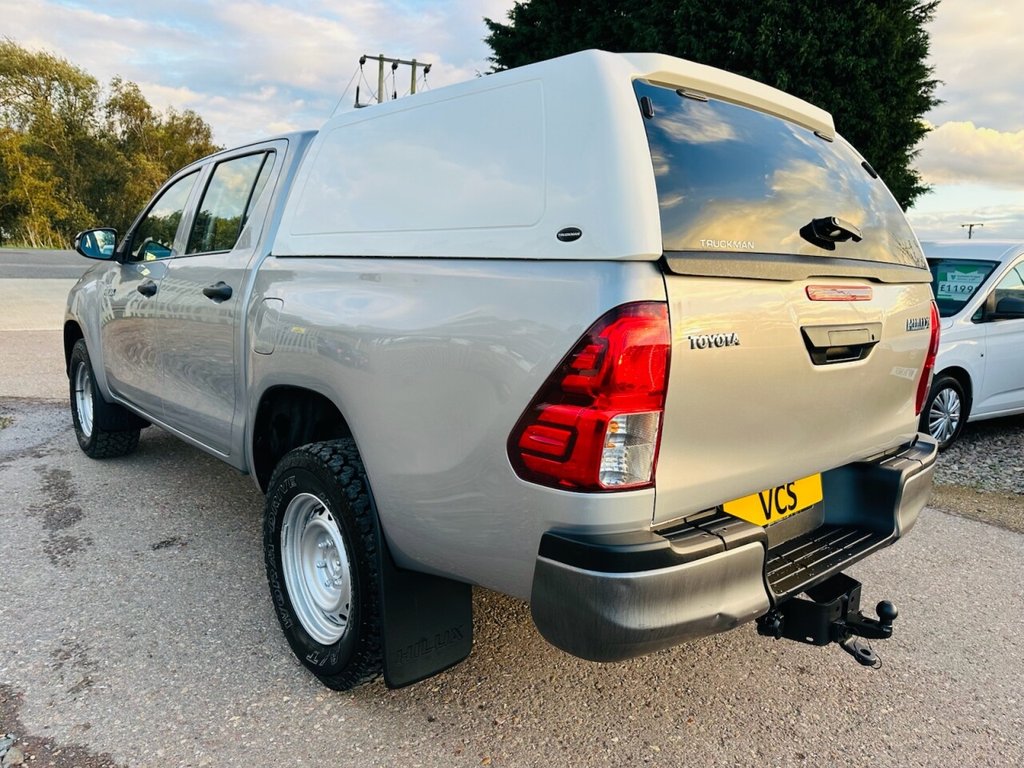 Used Toyota Hilux 2019 for sale - 76333448: Photo 21