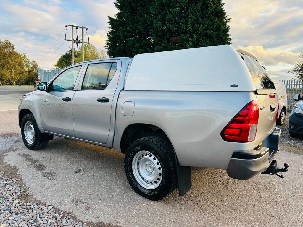 Used Toyota Hilux 2019 for sale - 76333448: Photo 23