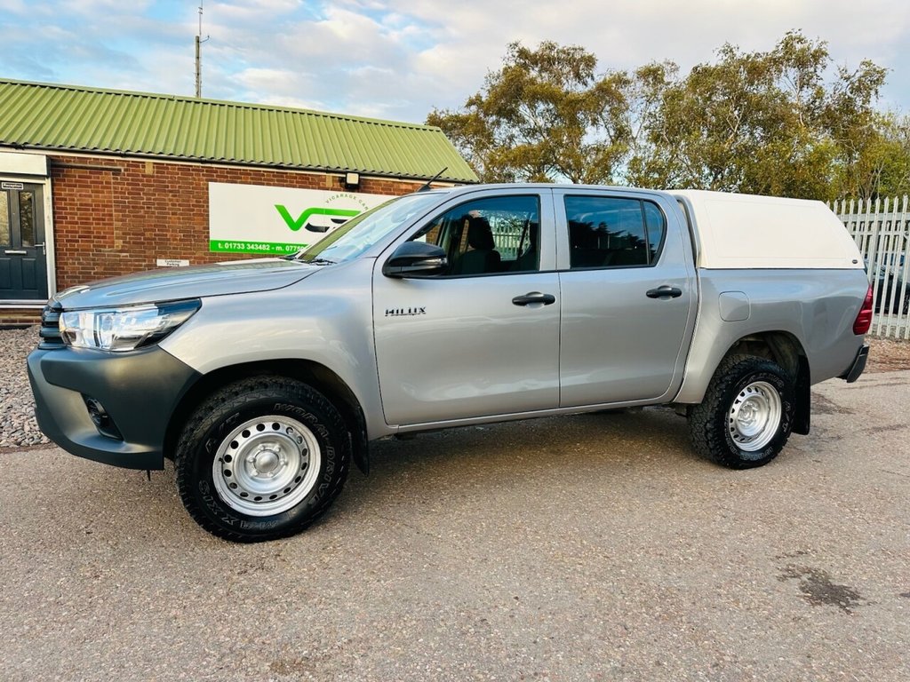 Used Toyota Hilux 2019 for sale - 76333448: Photo 6