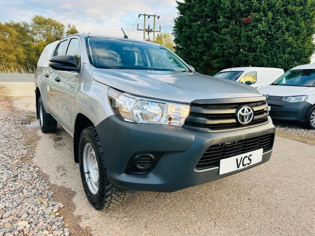 Used Toyota Hilux 2019 for sale - 76333448: Photo 9