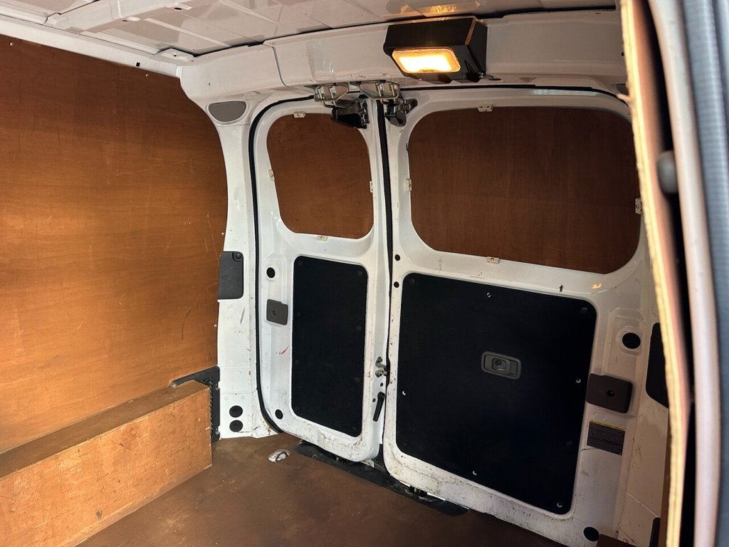 Used Nissan e-NV200 2015 for sale - 77967020: Photo 10