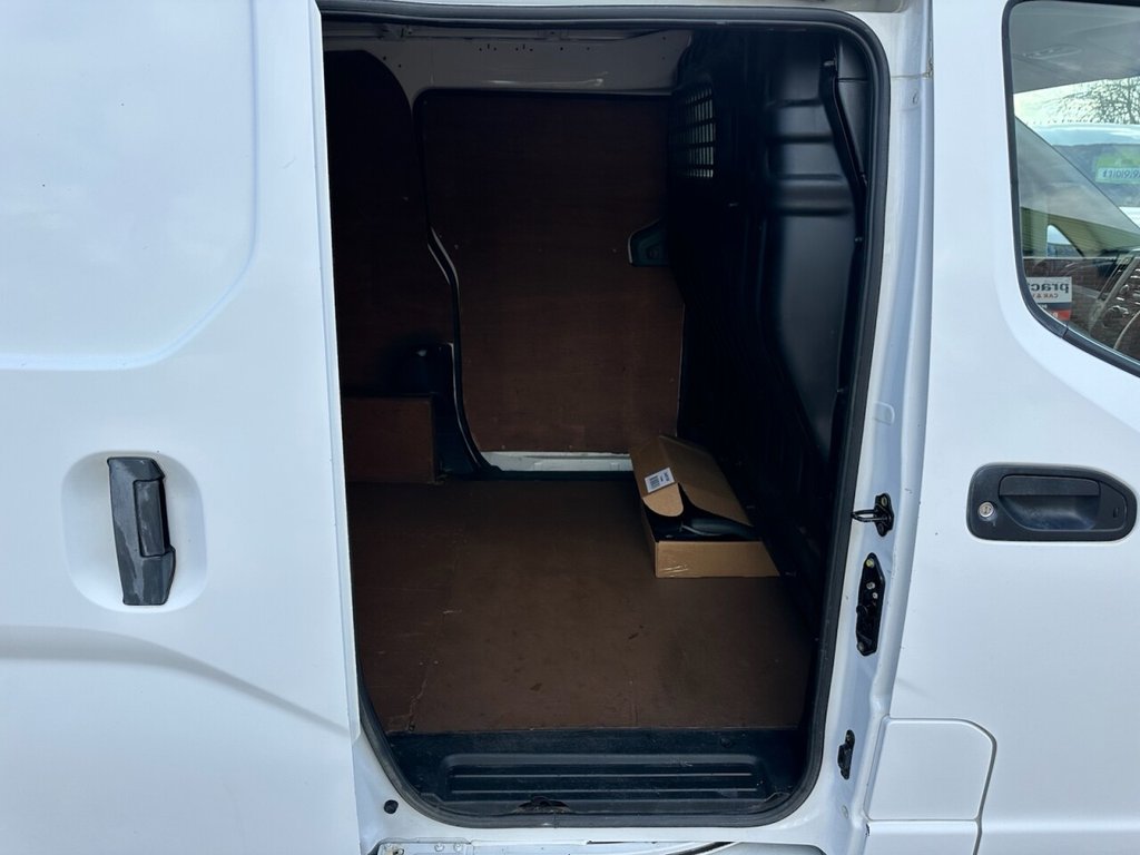 Used Nissan e-NV200 2015 for sale - 77967020: Photo 23