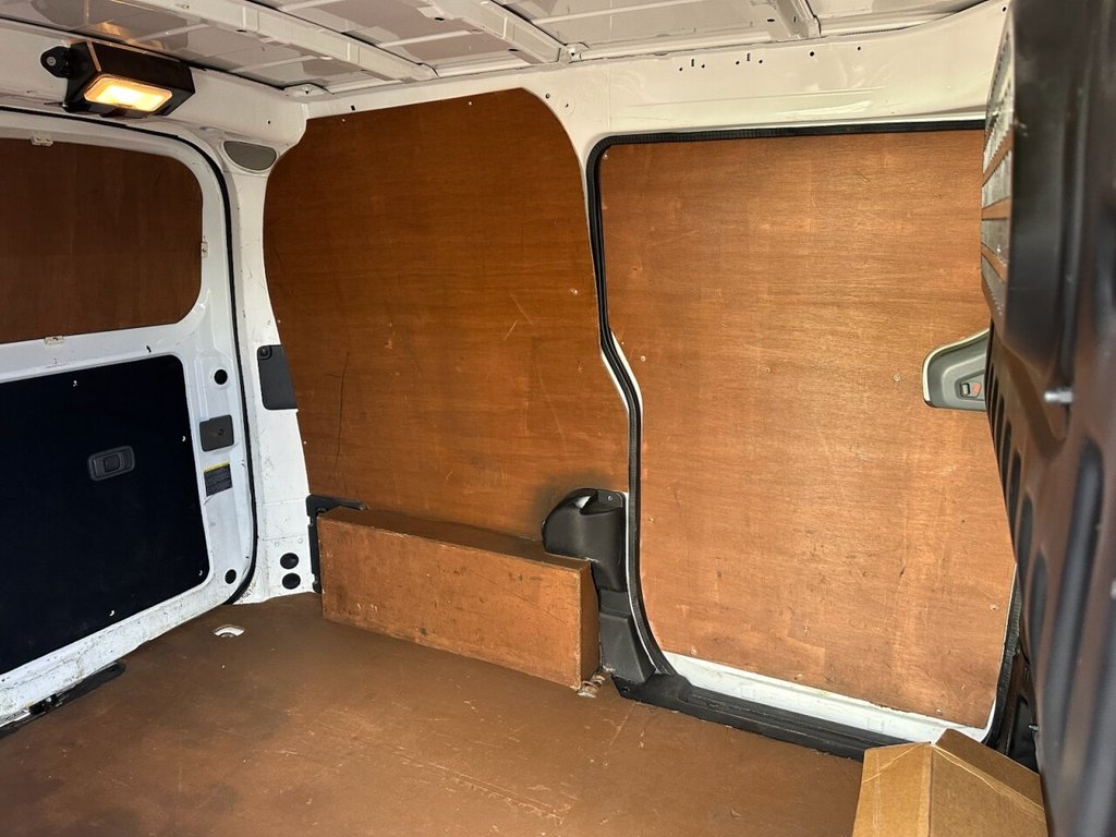 Used Nissan e-NV200 2015 for sale - 77967020: Photo 25