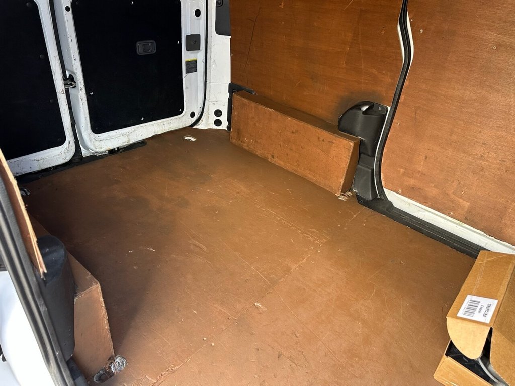 Used Nissan e-NV200 2015 for sale - 77967020: Photo 27