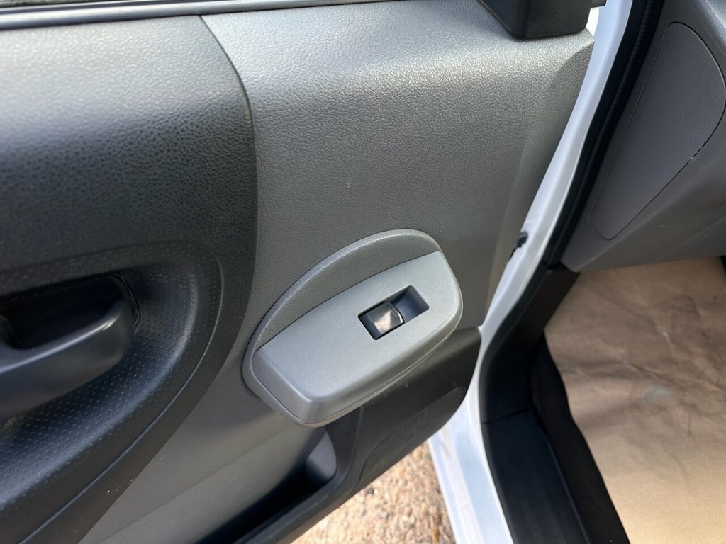 Used Nissan e-NV200 2015 for sale - 77967020: Photo 47