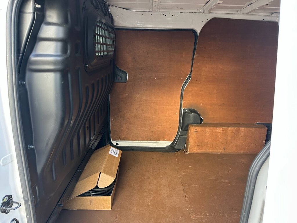 Used Nissan e-NV200 2015 for sale - 77967020: Photo 8