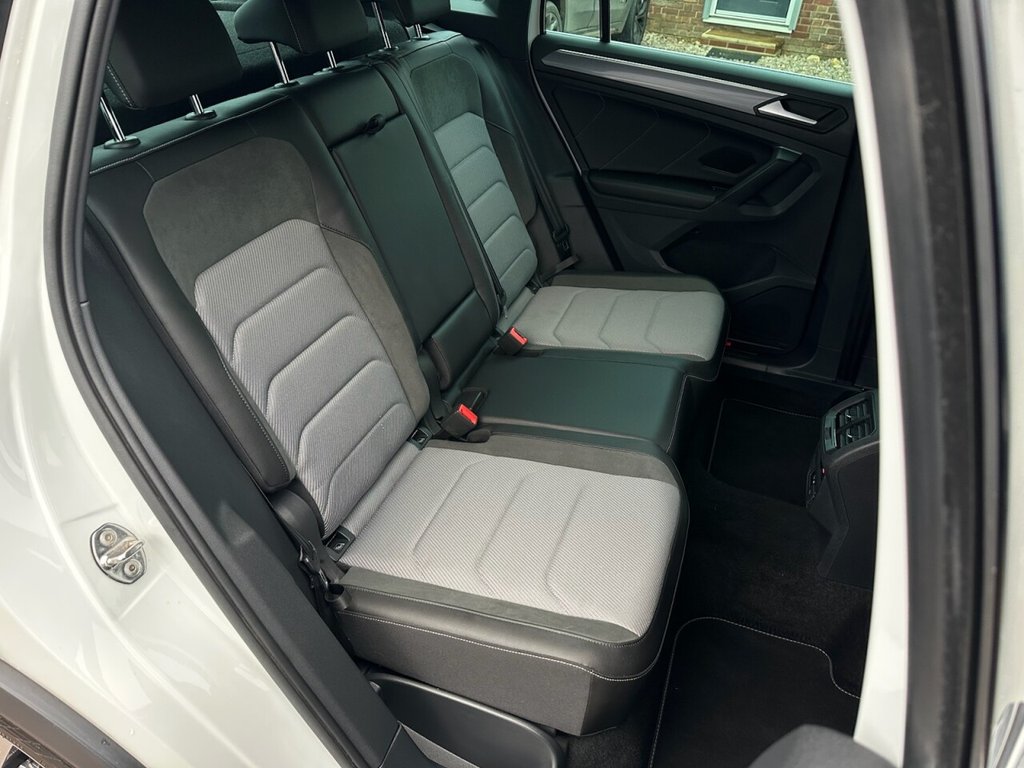 Used Volkswagen Tiguan 2019 for sale - 76883322: Photo 42