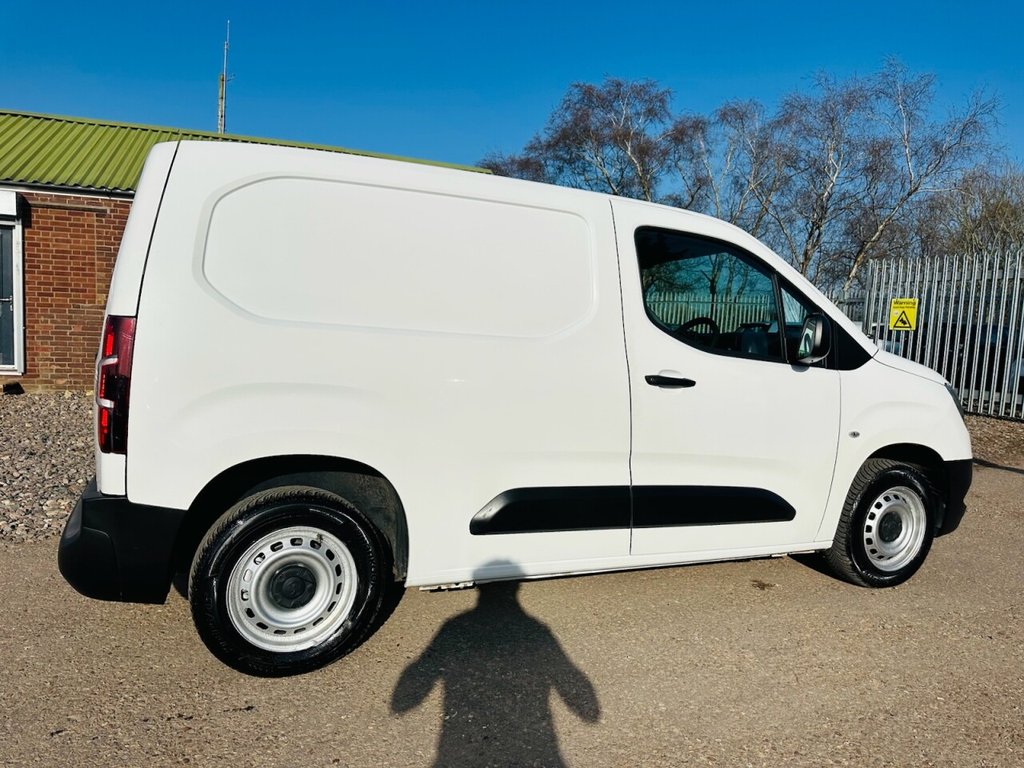 Used Vauxhall Combo 2019 for sale - 77631630: Photo 26