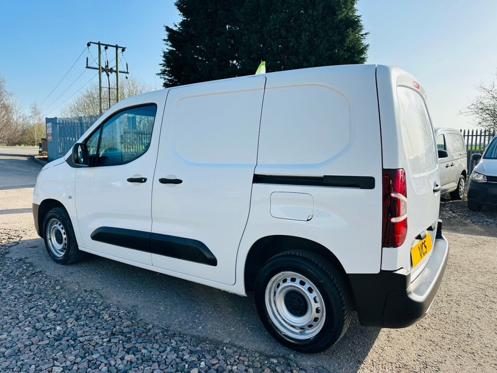 Used Vauxhall Combo 2019 for sale - 77631630: Photo 41