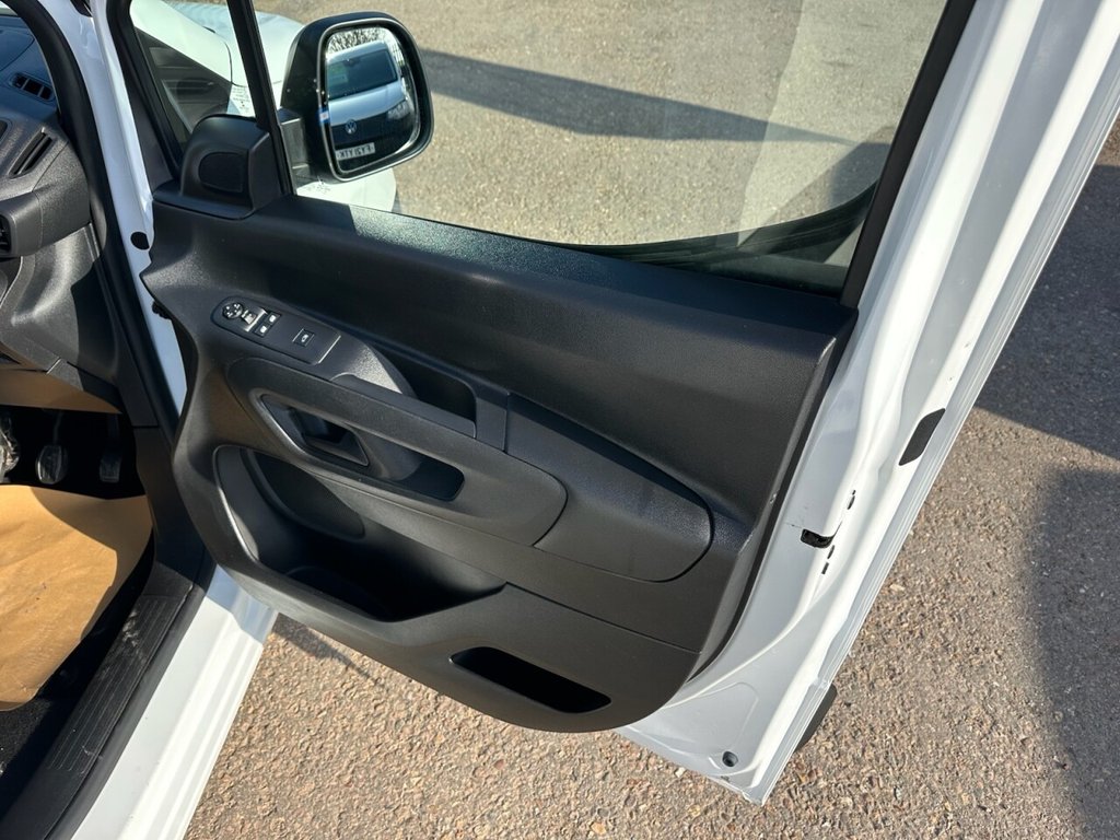 Used Vauxhall Combo 2019 for sale - 77631630: Photo 50