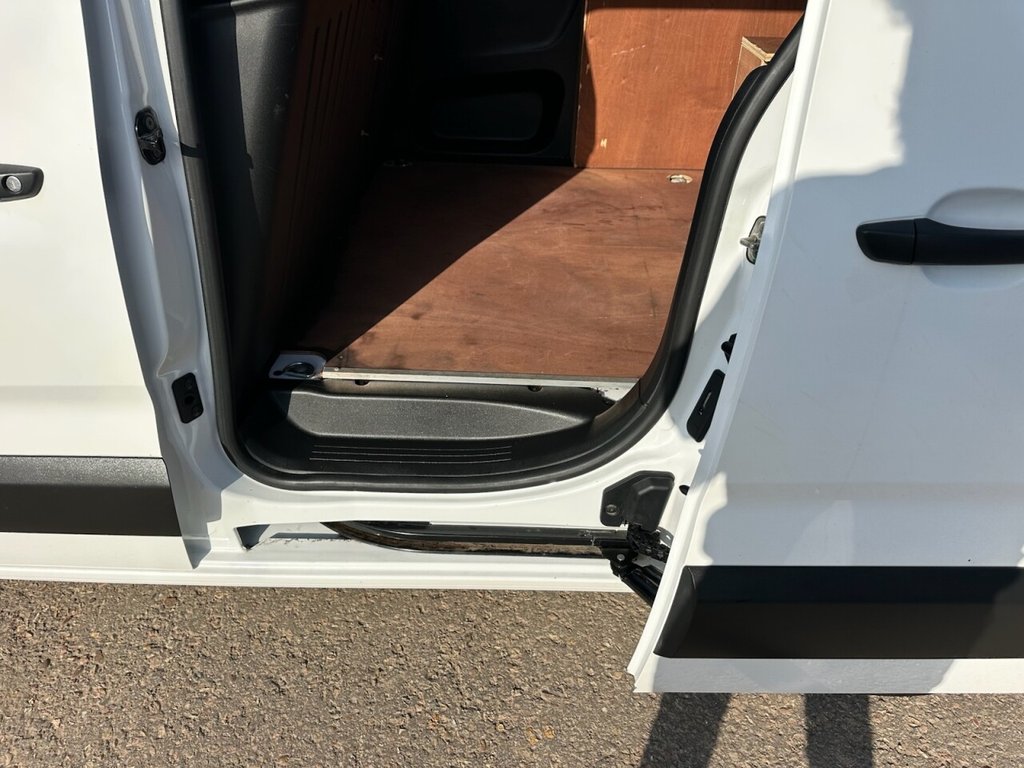 Used Vauxhall Combo 2019 for sale - 77631630: Photo 6