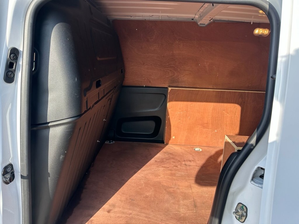 Used Vauxhall Combo 2019 for sale - 77631630: Photo 7