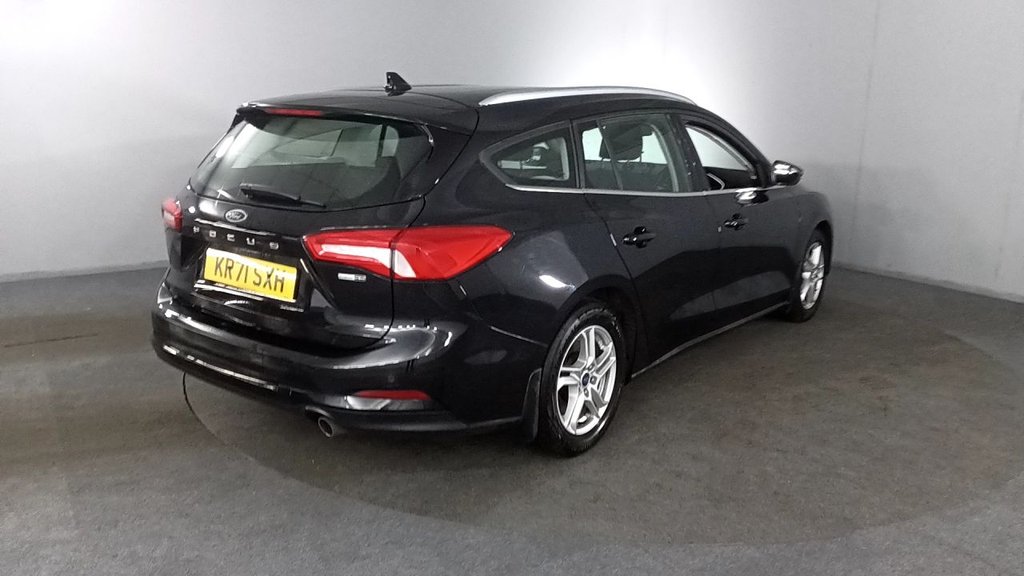 Used Ford Focus 2021 for sale - 77341816: Photo 4