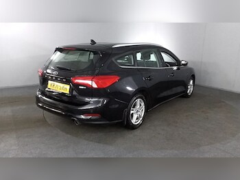 Used Ford Focus 2021 for sale - 77341816: Photo