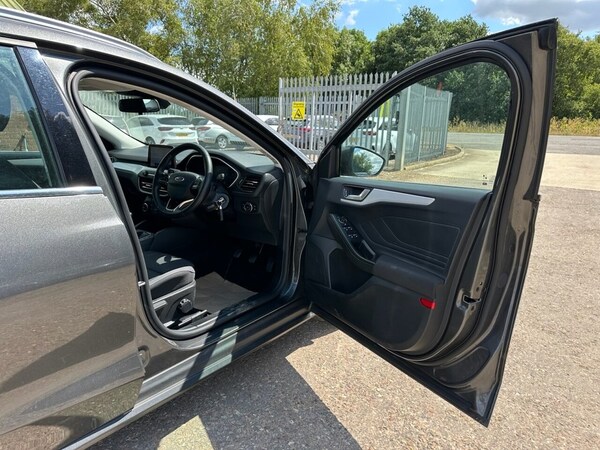Used Ford Focus 2021 for sale - 75135484: Photo 35