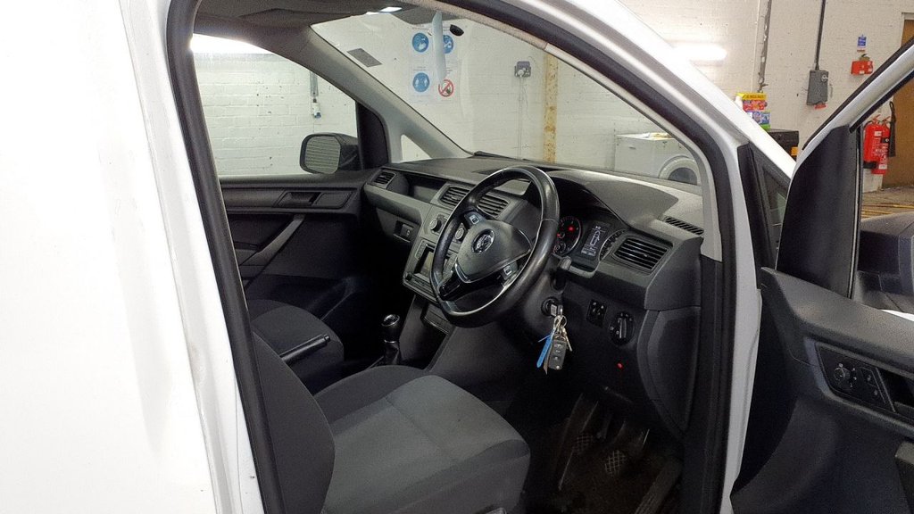 Used Volkswagen Caddy 2020 for sale - 77172129: Photo 4