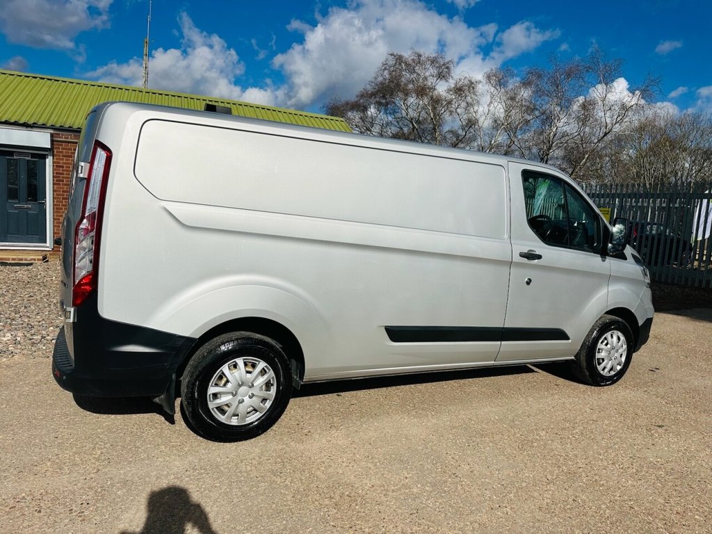 Used Ford Transit Custom 2020 for sale - 77520949: Photo 28