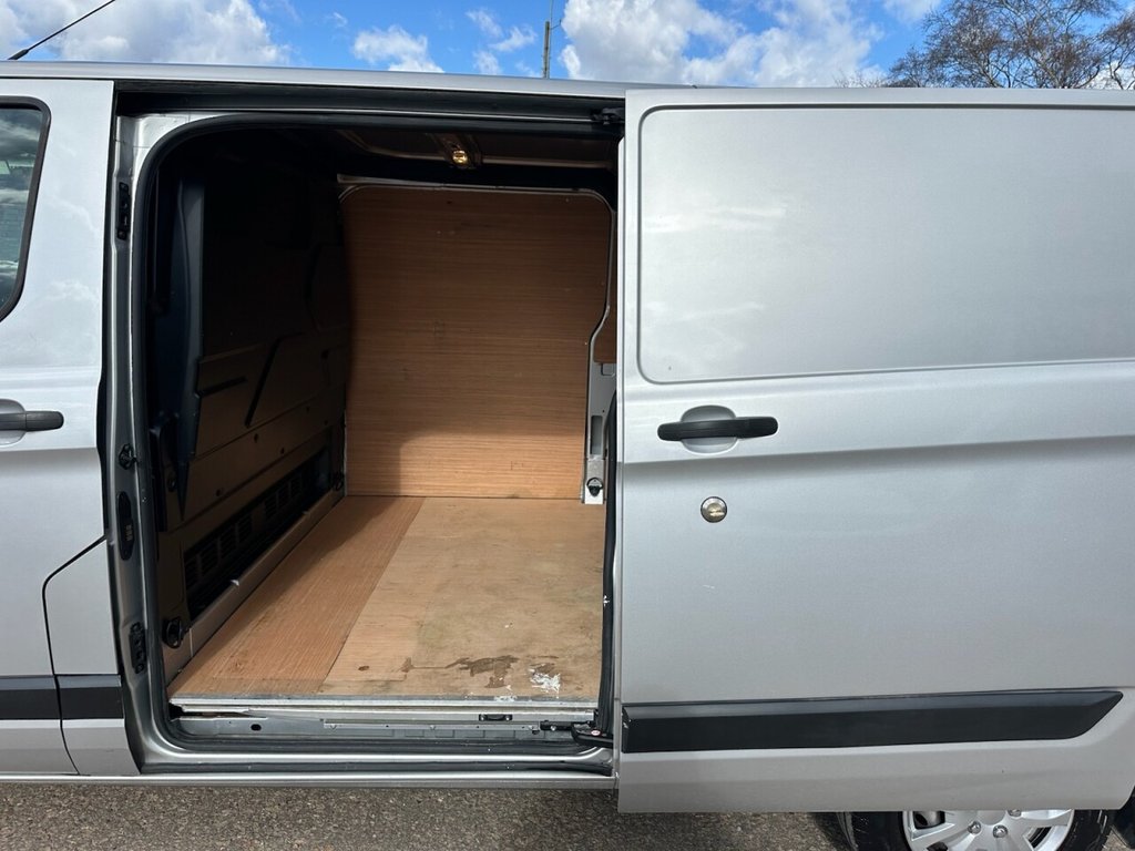 Used Ford Transit Custom 2020 for sale - 77520949: Photo 7