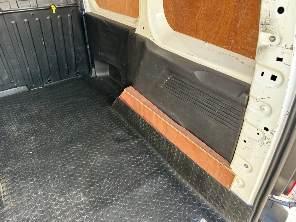 Used Peugeot Partner 2019 for sale - 77805976: Photo 39