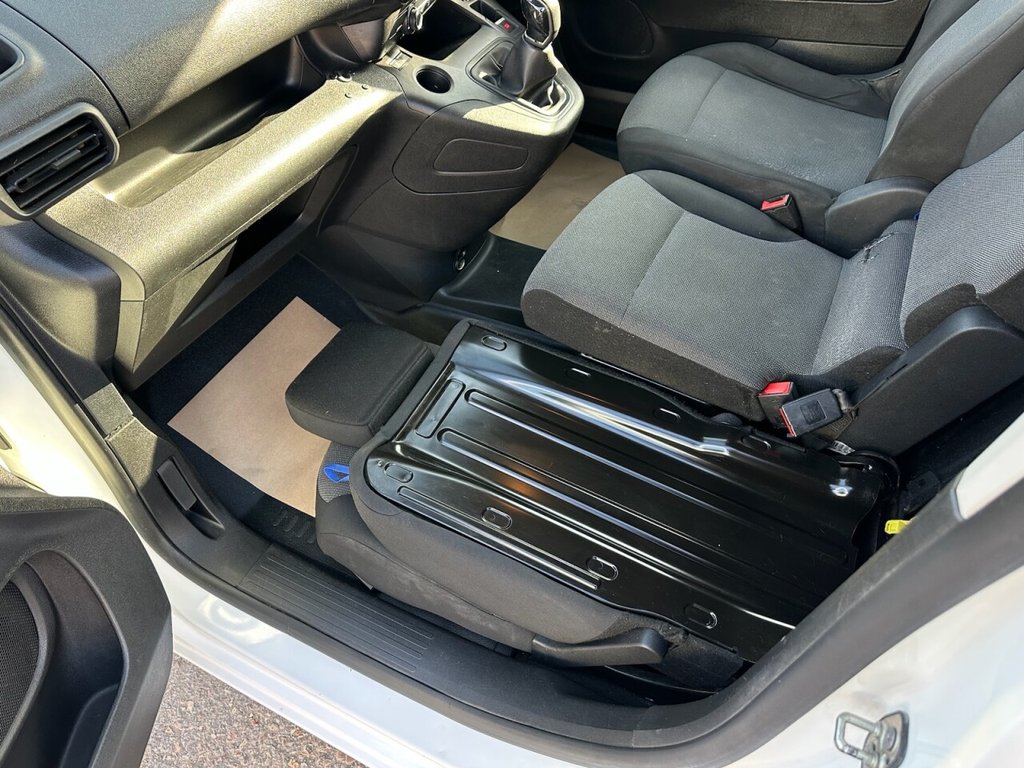 Used Peugeot Partner 2019 for sale - 77805976: Photo 45