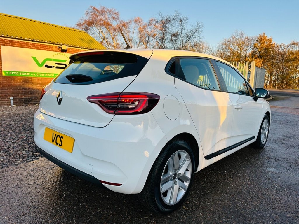 Used Renault Clio 2021 for sale - 76591197: Photo 14