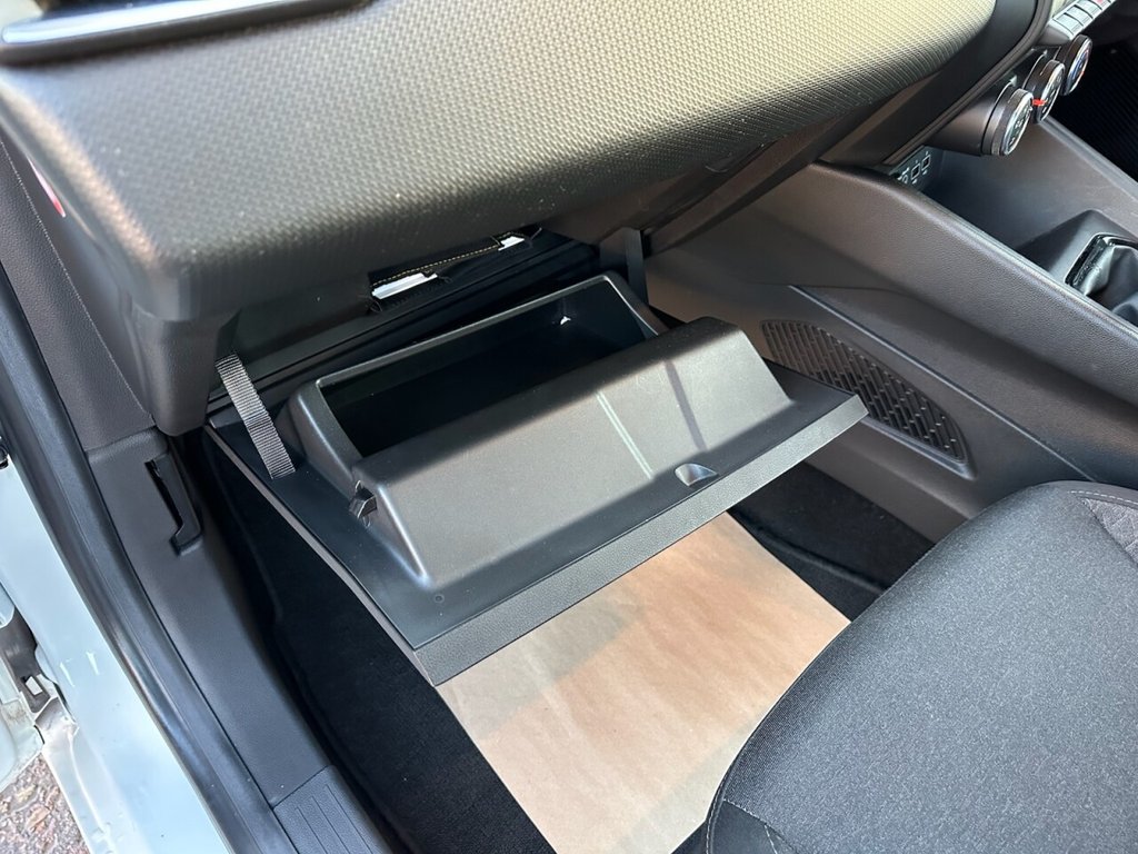 Used Renault Clio 2021 for sale - 76591197: Photo 35