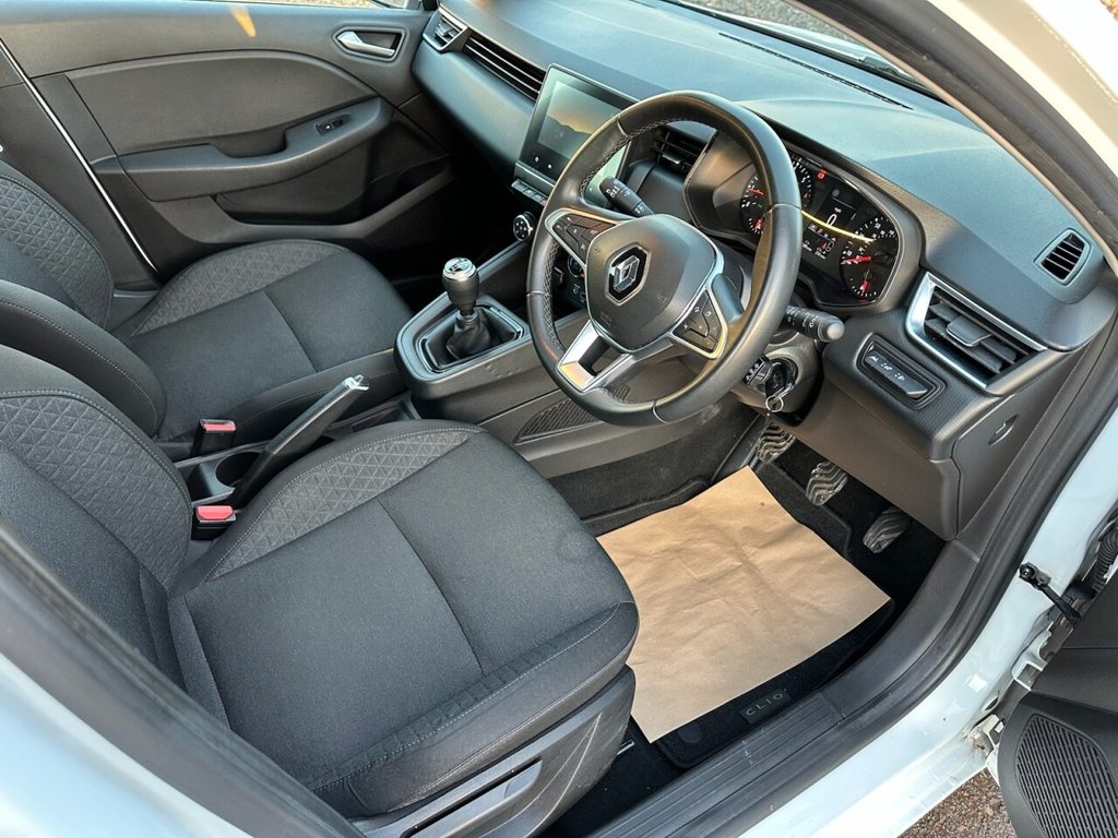 Used Renault Clio 2021 for sale - 76591197: Photo 38