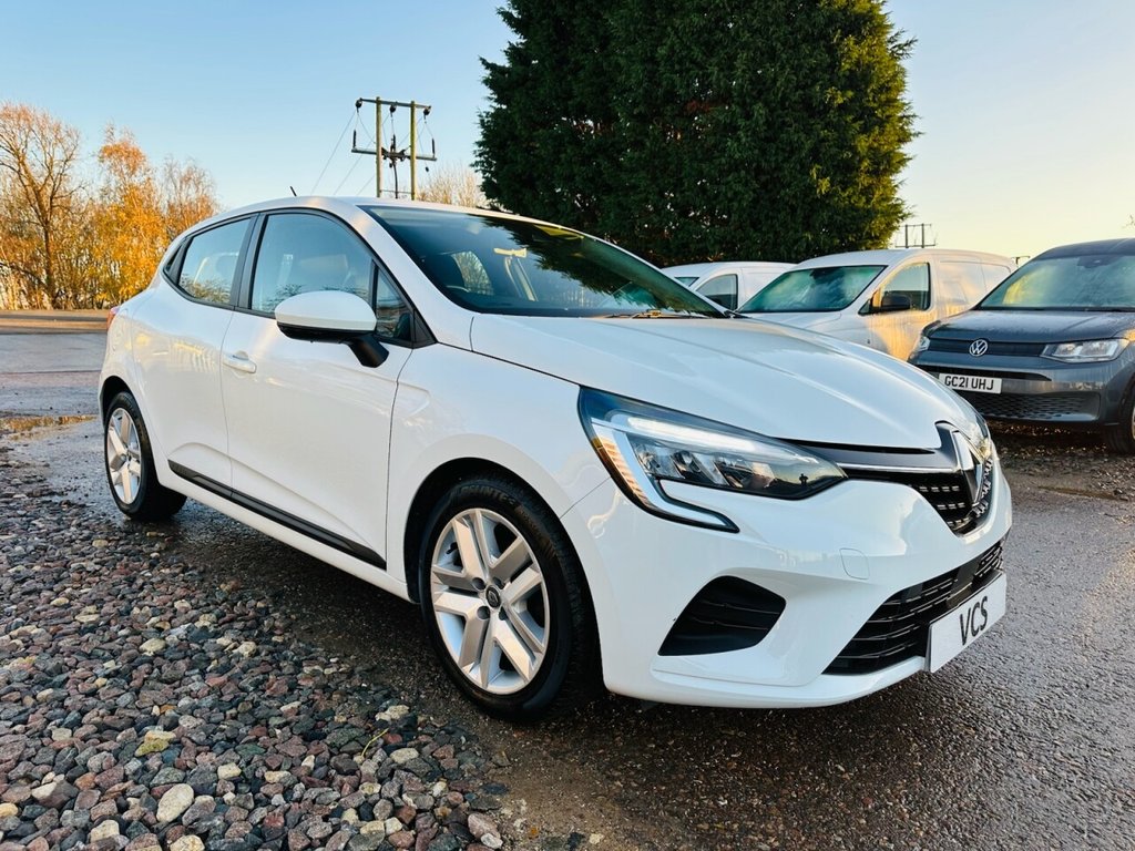 Used Renault Clio 2021 for sale - 76591197: Photo 9