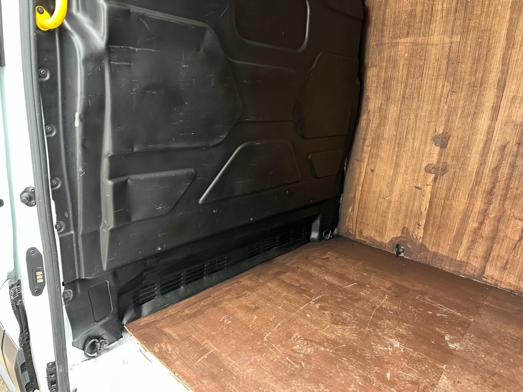 Used Ford Transit 2021 for sale - 76395621: Photo 16