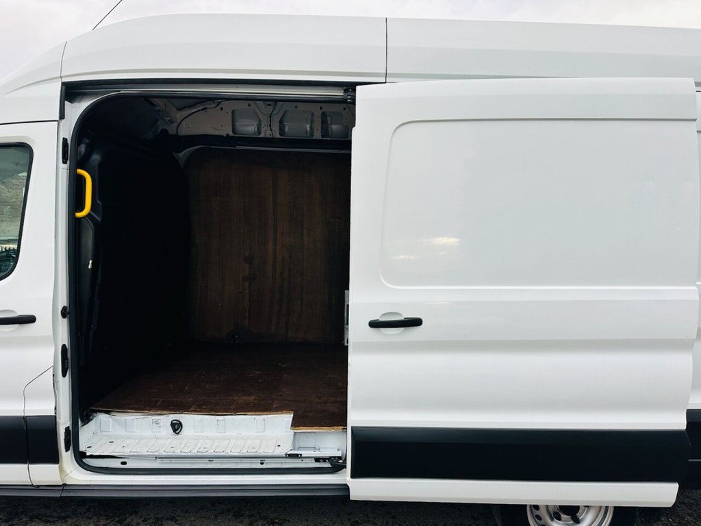 Used Ford Transit 2021 for sale - 76395621: Photo 6