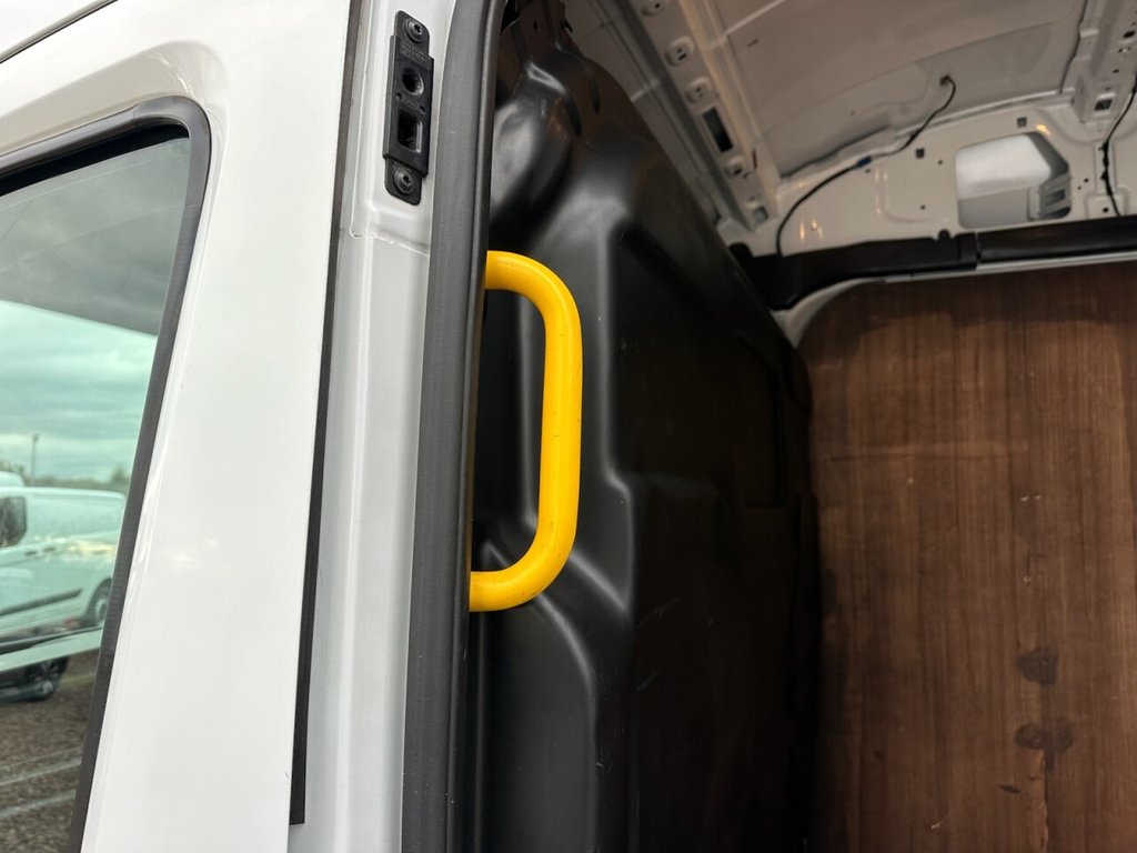 Used Ford Transit 2021 for sale - 76395621: Photo 9