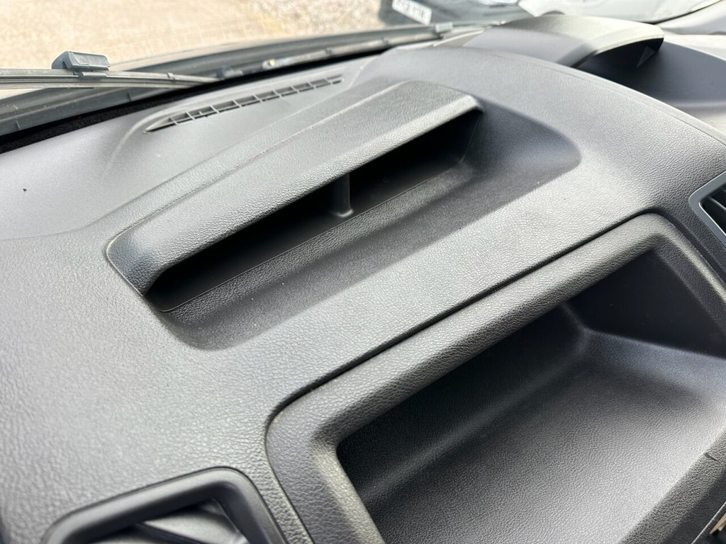 Used Ford Transit 2019 for sale - 76105403: Photo 45