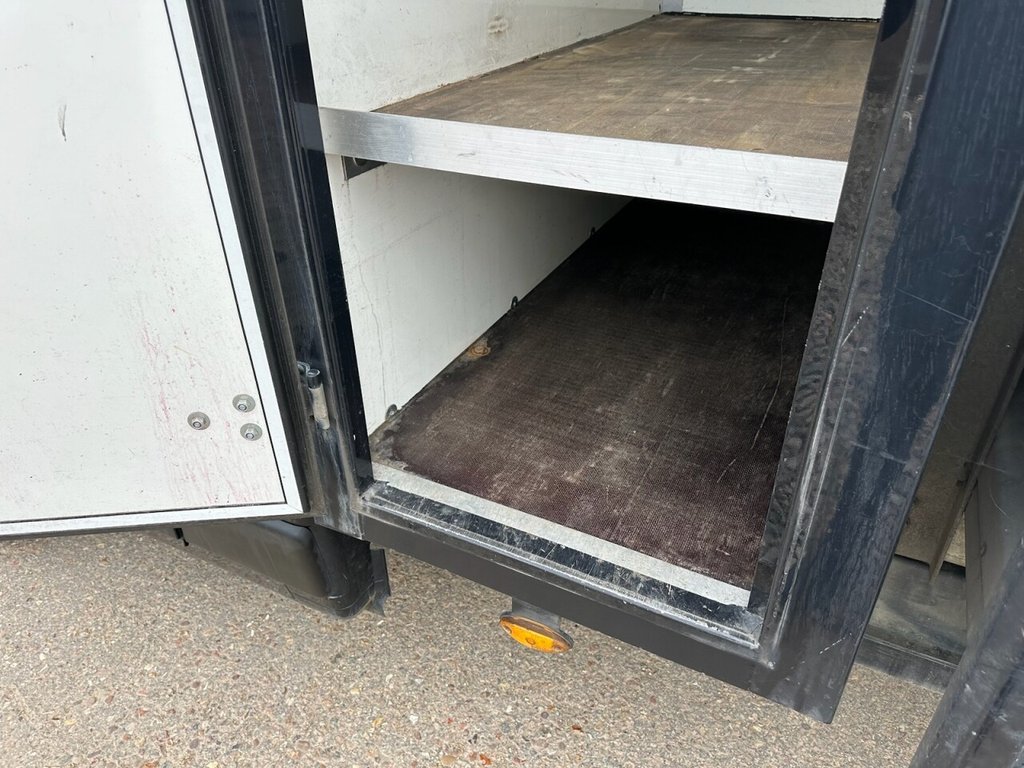 Vehicle 33