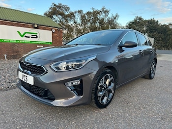 Used Kia Ceed 2021 for sale - 76147647: Photo