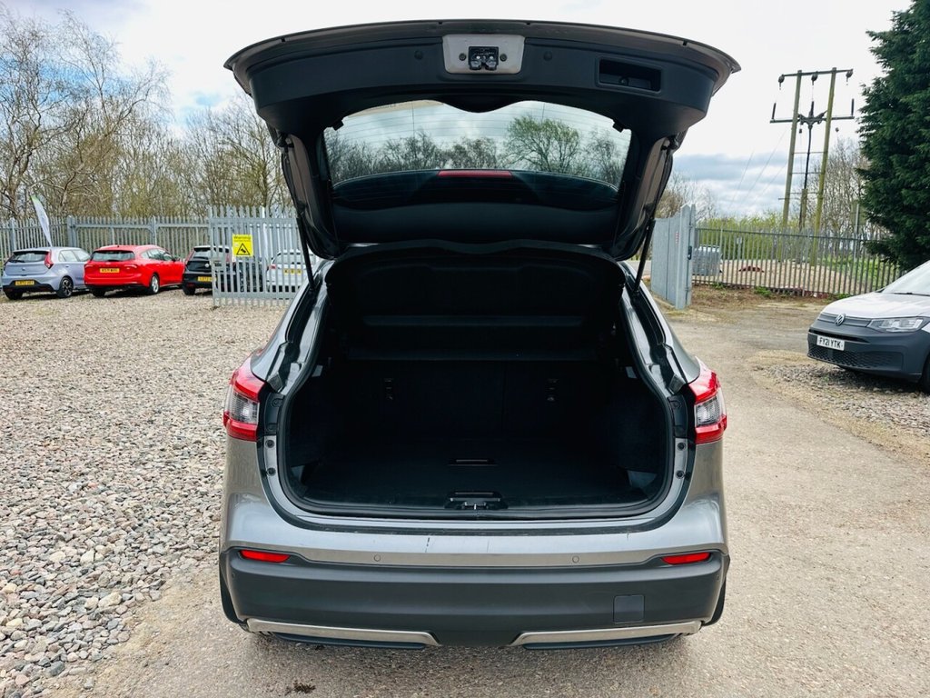 Used Nissan Qashqai 2017 for sale - 78158530: Photo 21