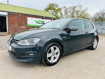 Used Volkswagen Golf 2016 for sale - 78240926: Photo