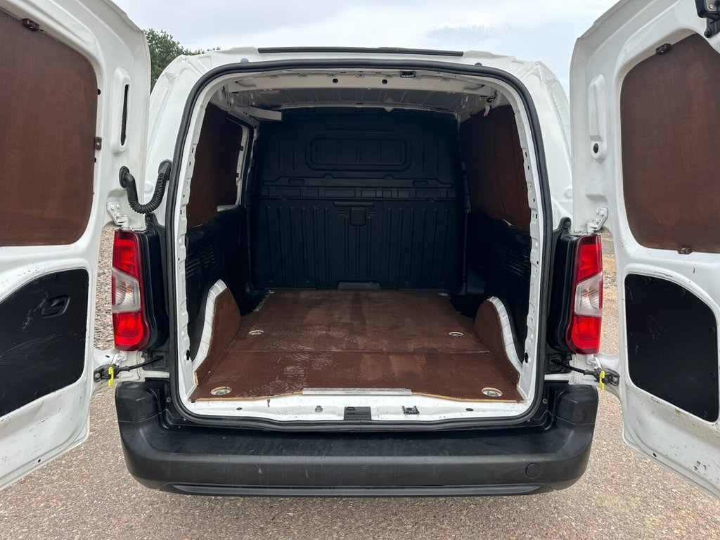 Vehicle 33
