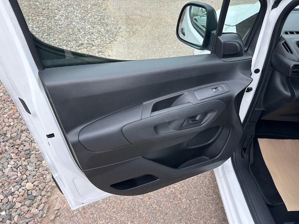 Used Vauxhall Combo 2019 for sale - 75548842: Photo 39